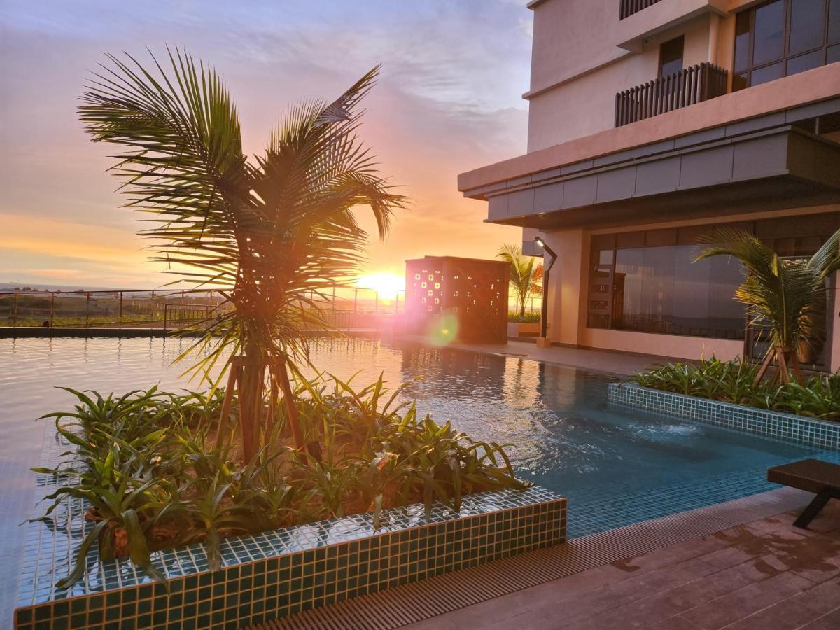 Melaka Sea View Bali Residence Exteriör bild